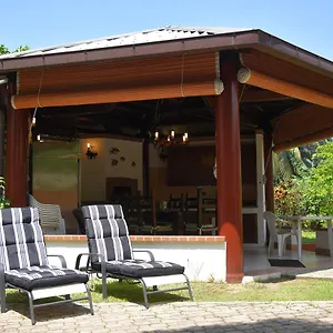 jessies-guest-house-seychelles.maheislandhotels.com/